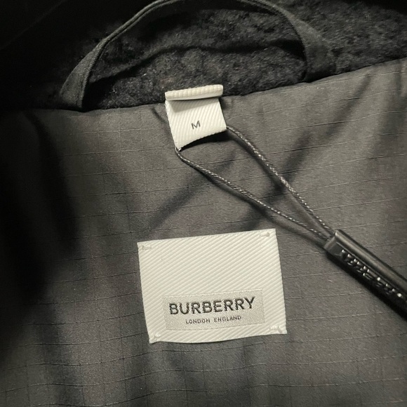 BURBERRY Rabbit Appliqué Fleece Funnel Neck Bomber Jacket - Brand New With Tags - Picture 5 of 11